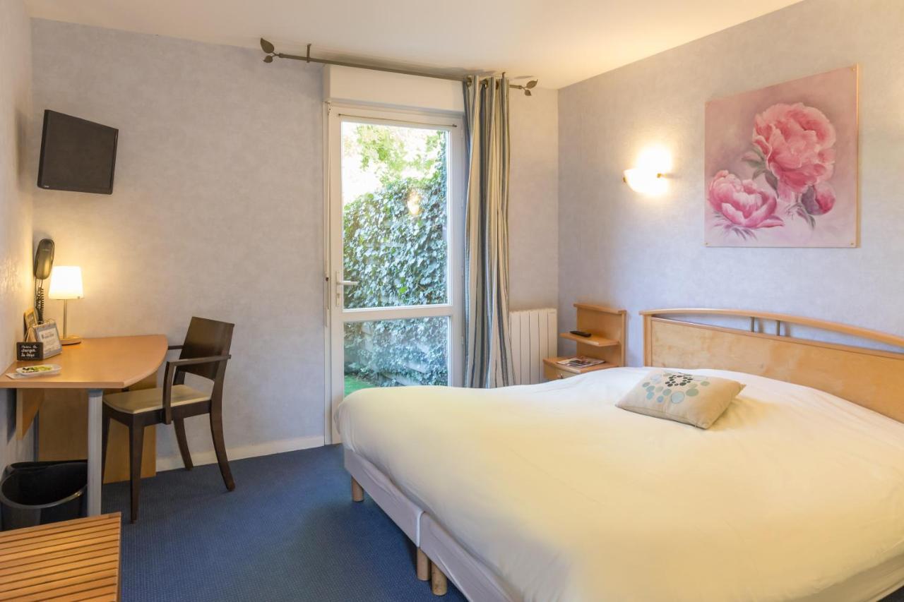 Hotel Logis Le Moulin De La Soriniere Nueil-sous-les-Aubiers Exteriér fotografie